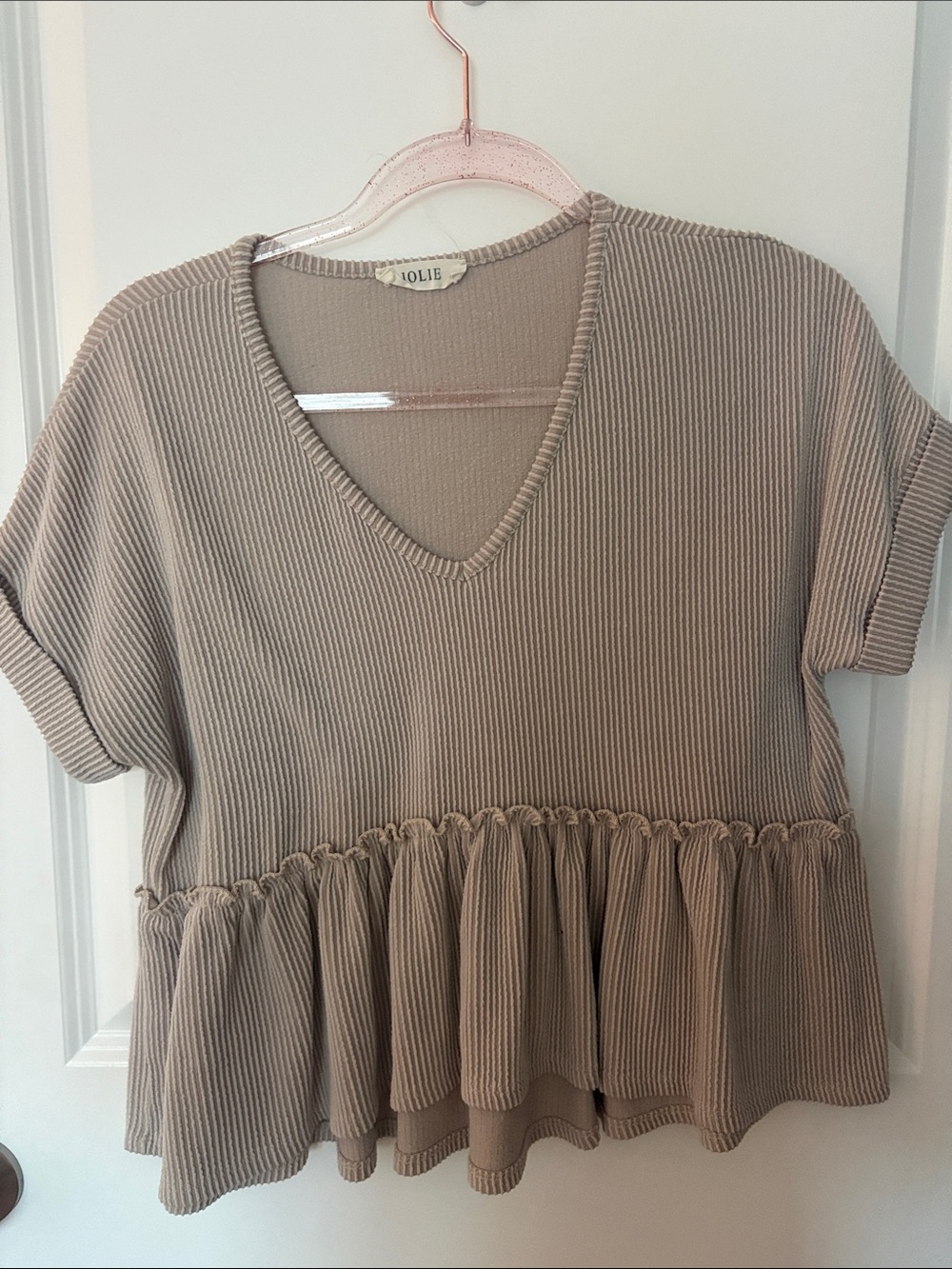 Jolie Taupe Ribbed V-Neck Peplum Top